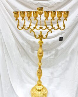 חנוכיה פיליגרן מוזהבת 92X48ס"מ