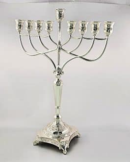 חנוכיה מוכספת 46סמ