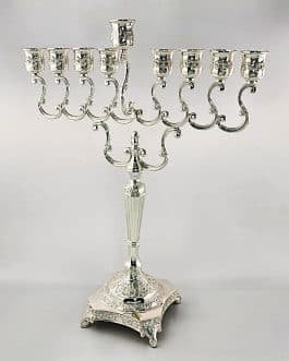 חנוכיה מוכספת 46סמ